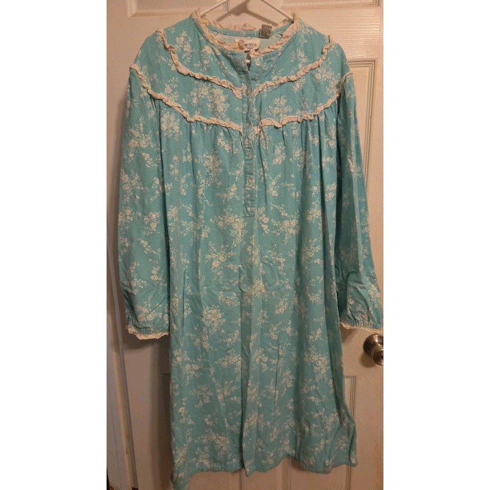 Vntg Ashley Taylor XL Full Length Night Gown Green W/white Flowers